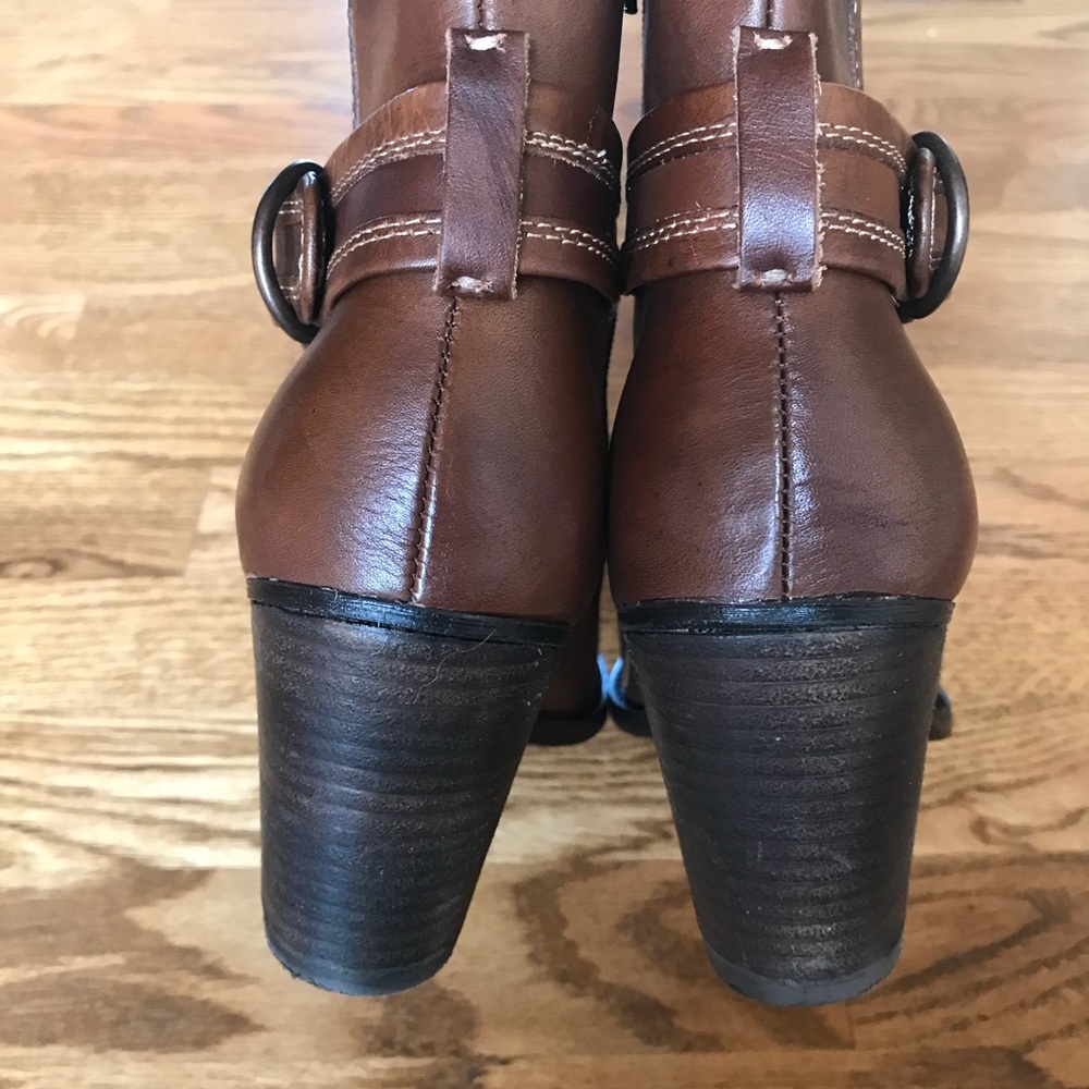 Sofft Wyoming Leather Booties Nearly New - Picture 6 of 8